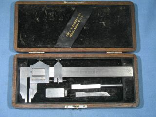 Vintage L.  S.  Starrett No.  122 5 - Inch Vernier Calipers In Wood Box W/attachments