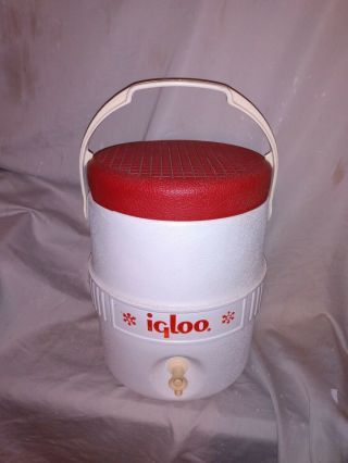 Vintage Igloo 2 Gallon Red W White Lid Beverage Water Cooler