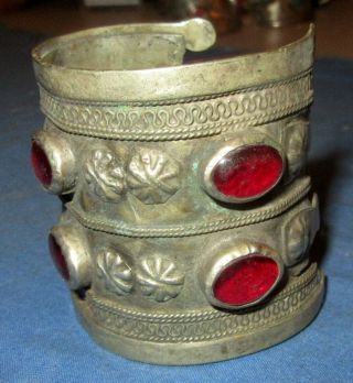 Bracelet Vintage Afghan Kuchi Tribal Alpaca Silver 3 " Tall 2.  25 " Dia Defect