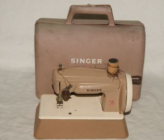 Vintage Singer Sewing Machine In Case - Model 22851 - Great