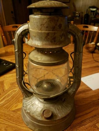 Vintage Dietz Lantern No.  2 D - Lite Usa Made In N.  Y.  Kerosene Lantern