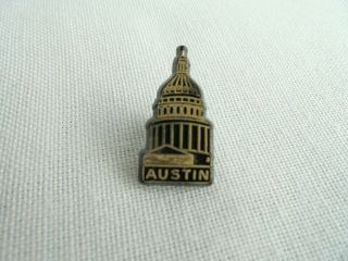Cool Vintage Austin Texas State Capitol Souvenir Plastic Lapel Pin Pinback