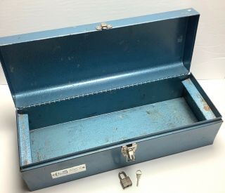 Vintage Kentucky Blue Grass Metal Locking Tool Box Vtg Master Lock & Key 19x7”