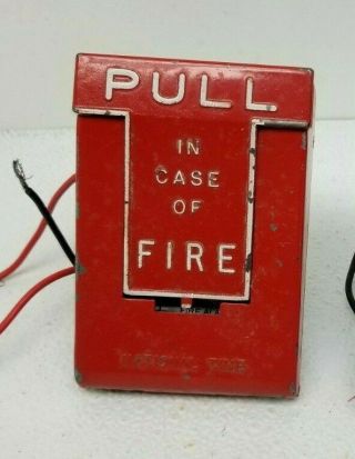 Vintage Red National Time & Signal Corp T Bar Fire Alarm Pull Station 641