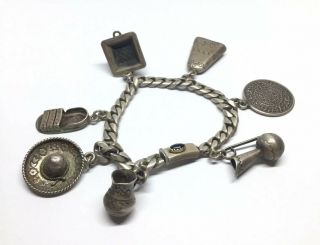 Vintage Eras Southwest Sterling Silver Onyx Charm 7.  25” Chain Bracelet (44g)