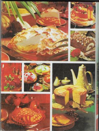 VINTAGE Better Homes & Gardens Pies and Cakes 1966 Hardcover Cookbook 2
