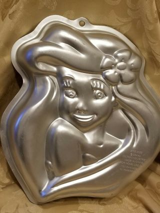 Vintage Collectible Disney The Little Mermaid Cake Pan EUC 90 ' s Ariel 2