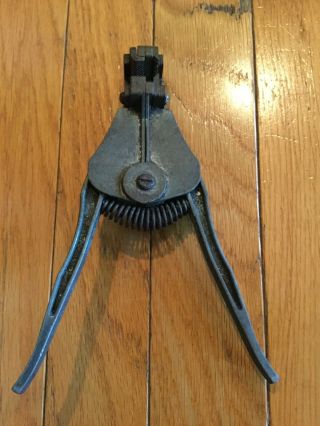 Vintage Ideal Stripmaster Wire Stripper Tool Pat No.  2523936 3