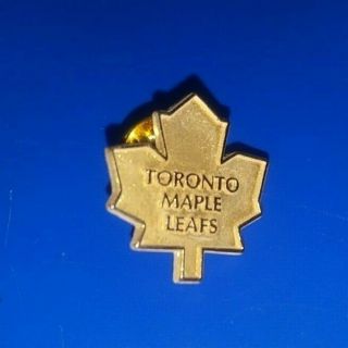 Vintage Nhl Toronto Maple Leafs Hockey Team Logo Gold Collectible Pin Authentic