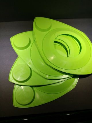 Set of 4 Vintage WILPAK No.  1000 Lime,  Green Plastic Picnic Plate w/ Cup Holder 2