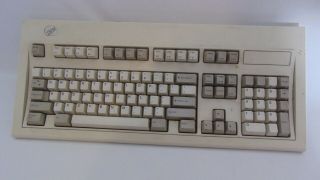 Vintage Ibm Clicky Keyboard - Model M - 1394204