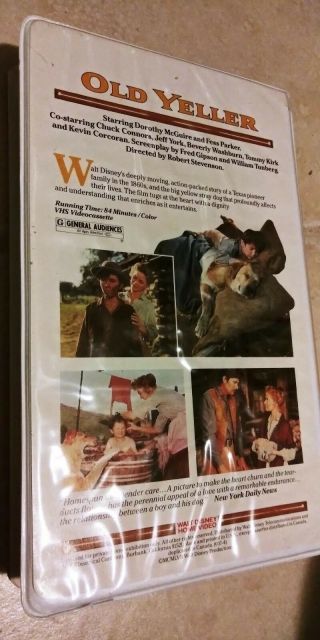 Old Yeller (VHS,  1985) Vintage Classic,  Clamshell, 2