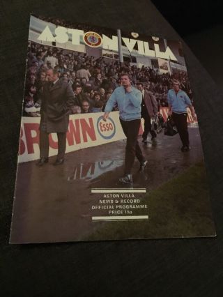 Aston Villa V Tottenham Hotspur 1977 Soccer/football Programme