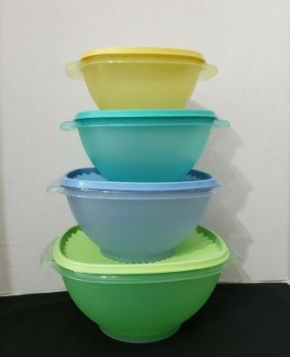 Vintage Set Of 4 Vintage Tupperware Sheer Servalier Nesting Bowls W/ Lids - Euc