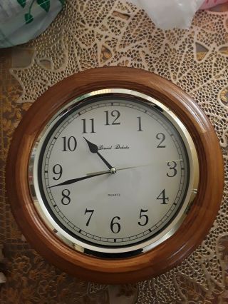 Vintage Daniel Dakota Quartz Wood Gold Wall Clock Mid Century 70 