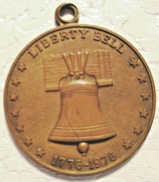Vintage 1776 - 1976 Bicentennial Liberty Bell 200 Years Metal Key Chain Accent