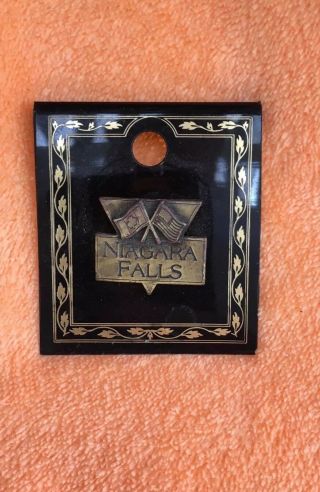 Vintage Niagara Falls Souvenir Metal Pin