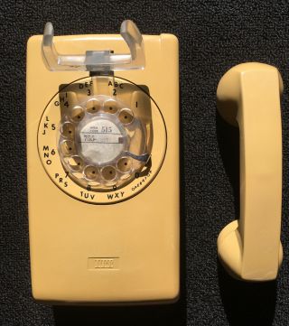 Itt Vintage Rotary Wall Phone 554 Yellow Mustard Telecommunications