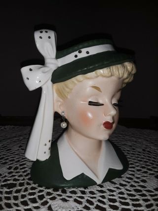 Vintage ' Napco ' Lady Head Vase.  Green,  White,  Hat,  Bow.  1956.  C2633B.  5 3/4 2
