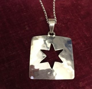 Vintage Jewellery Lovely Hammered Sterling Silver Star Pendant And Chain