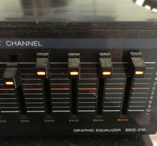 Vintage Sony SEQ - 210 Stereo Graphic Equalizer 9 Band Dual Channel 2