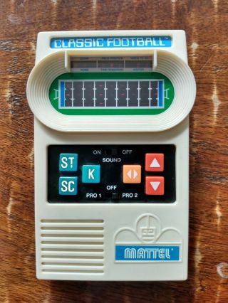 2000 Mattel Classic Football Reissue – Vintage Retro Handheld Game