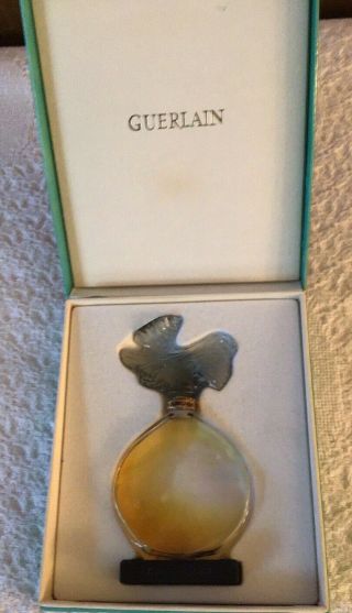 Guerlain Parure 1974.  Bottle Made In France.  1oz.  Stands 5.  75” Tall