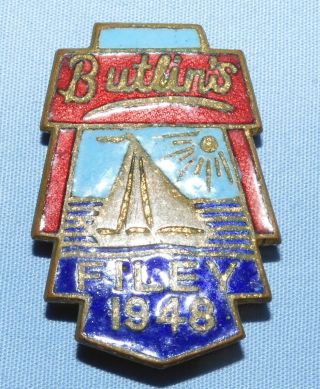 Vintage 1948 Butlins Filey Enamel Holiday Camp Pin Badge By Reeves & Co