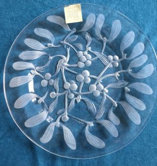 Vintage Lalique France Mistletoe Clear Frosted Crystal Art Glass Plate 8 3/4 "