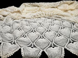 Vintage Antique Hand Crocheted Lace Doily Tablecloth 46 " Pineapple 40s Estate