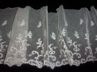Pretty Vintage Filet Lace Trim 50 Inches Long And 7 Inches Wide
