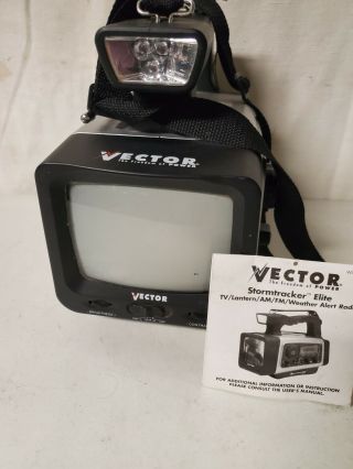 Vector Stormtracker Elite Lantern/am Fm Radio Tv Vintage