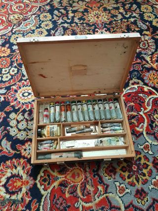 Reeves Vintage Wooden Art Box With Paints Etc -