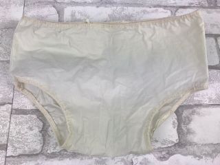 Vintage White Gerber Rubber Plastic Vinyl Training Pants Size Small 23 " Waist