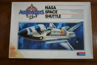 Plastic Model Aircraft: Vintage 1/72 Scale Nasa Space Shuttle By Monogram.