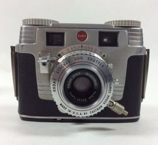Vintage Kodak Signet 35 Camera Synchro 300 Shutter 44mm F/3.  5 With Case 2