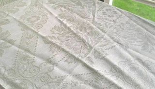 VTG PALE IVORY FLORAL DAMASK BEDSPREAD w/HAND TIED FRINGE MADE IN ITALY 91 x 97 3