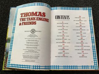Vintage 1988 Thomas the Tank Engine & Friends Book - hardcover immaculate 3