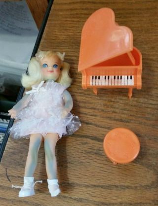 Vintage Mattel Tutti " Melody " Doll W/orange Grand Piano & Stool 1965