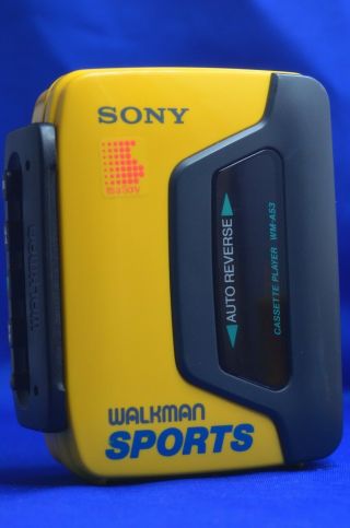 Vintage Sony Walkman Sports Cassette Player WM - A53 with Carrying Case 2