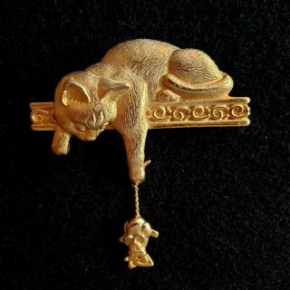 Vintage Jj Jonette Jewelry Cat With Mouse Pin Brooch Goldtone