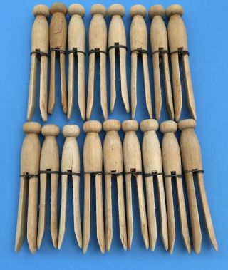 (18) Vintage Wood Clothes Pins With Wire Retainer (all Pic 