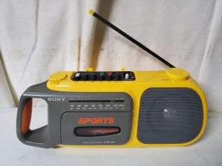 Vintage Sony Sports Cfm - 104 Am,  Fm Cassette Player Portable Yellow.  Great