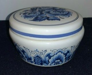 Vintage Estee Lauder Youth Dew Dusting Powder In Delft Like Porcelain Container