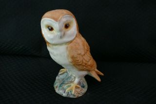 Vintage Beswick Porcelain " Barn Owl " Bird Figurine No.  2026