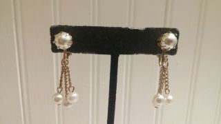 Vintage Goldtone Metal Faux Pearl Plastic Dangle Bead Clip - On Earrings