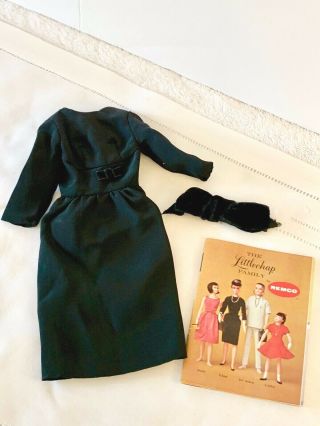 Vintage 1963 Remco Lisa Littlechap Doll Basic Black Crepe Dress Booklet Hairbow
