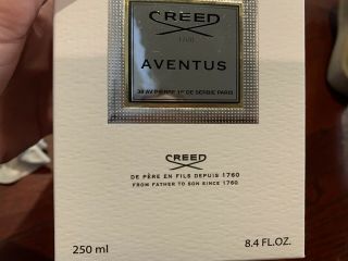 Creed Aventus 250ml 8.  4 Fl.  Oz.  Empty Bottle And Enclosures 2