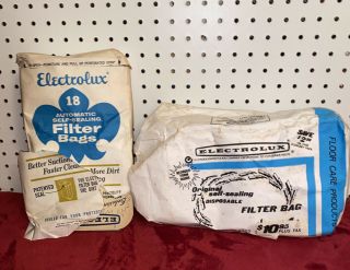 38 Vintage Electrolux Self - Sealing Vacuum Filter Bags Open Package