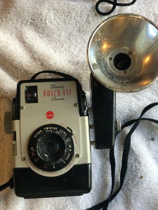 Kodak Brownie Bulls - Eye 620 Film Box Bakelite Camera Vintage